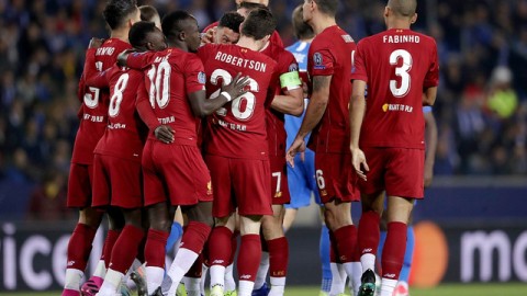 亨克利物浦比分预测：残阵红军出征魔鬼主场，青春风暴能掀翻英超豪门吗？