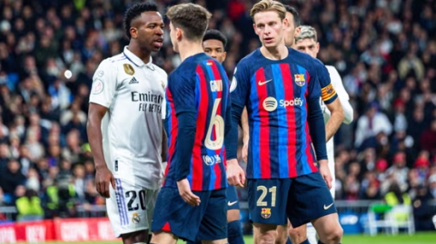 巴萨对里昂比分预测——亚马尔伤缺，残阵巴萨能否抵挡主场龙里昂？