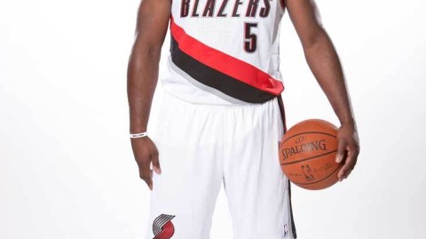 回望开拓者五号：雷蒙德·菲尔顿的玫瑰花园往事