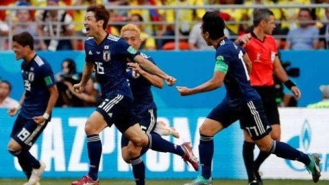 2006年世界杯日本队复盘：从争议领先到黑色崩盘，东瀛武士的德国之殇