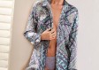 冰雪女王与篮球斗士：艾尔莎·霍斯卡的北欧静谧之美
